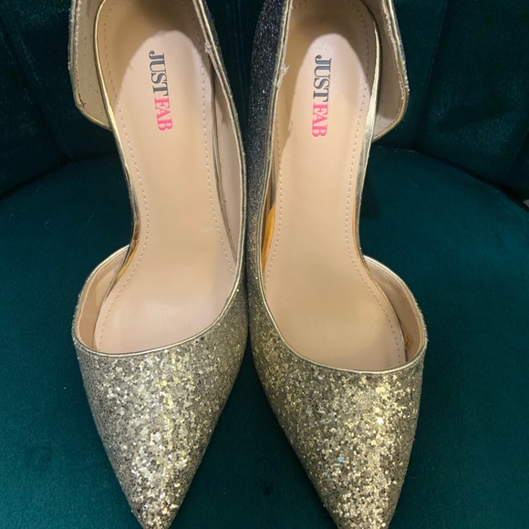 Shoes - Picture 5 of 5